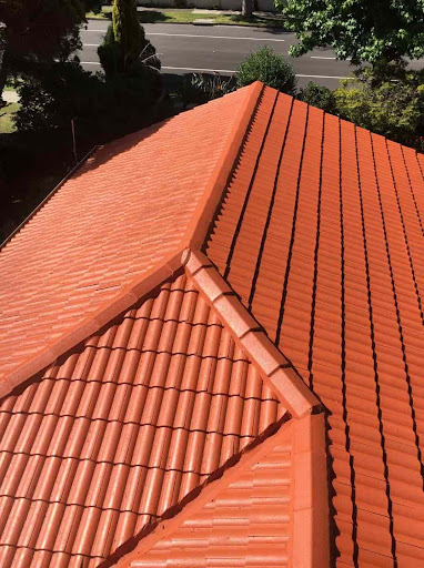 Roof Tile Types Explained 2 A clay tile roof