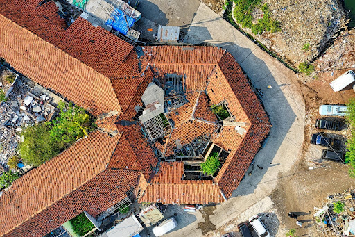 Signs of Roof Damage – Guide to The Silent Signals Before It's Too Late 1 signs of damage on roof after a storm